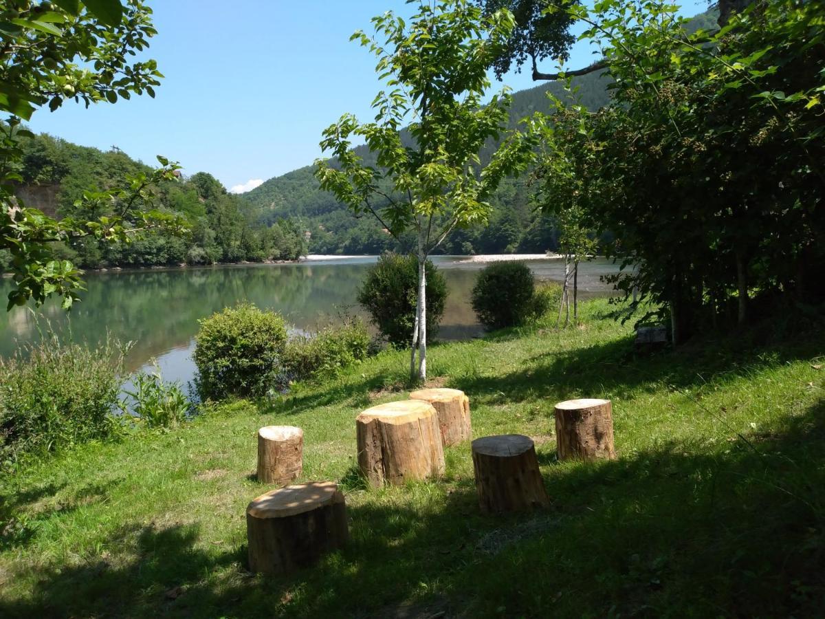 Apartman Na Drini Foca Exterior foto